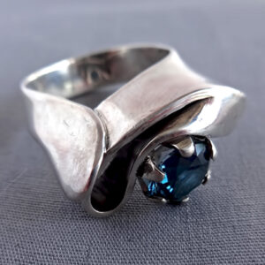Silver Sapphire Ring (Male)