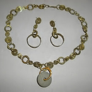 Curled brass wire chain necklace