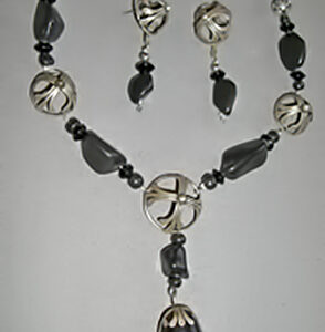 Antique silver half bead necklace w/ black agate